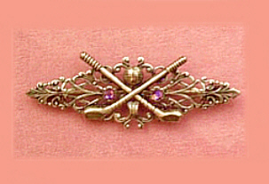 Vintage Victorian Style Golf Bar Pin