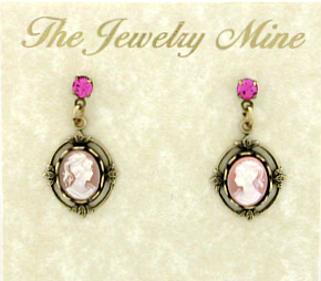 Vinatge Reproduction Victorian Style Cameo Costume Jewelry Earrings