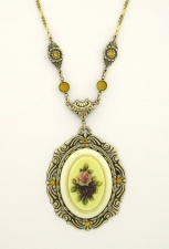Victorian Style Necklace 40x30 Porcelain - 2 Roses