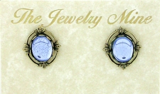 vintage Victorian fashion cameo button earrings