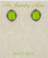 Victorian Style Crystal Cab Button Earrings - Olivine